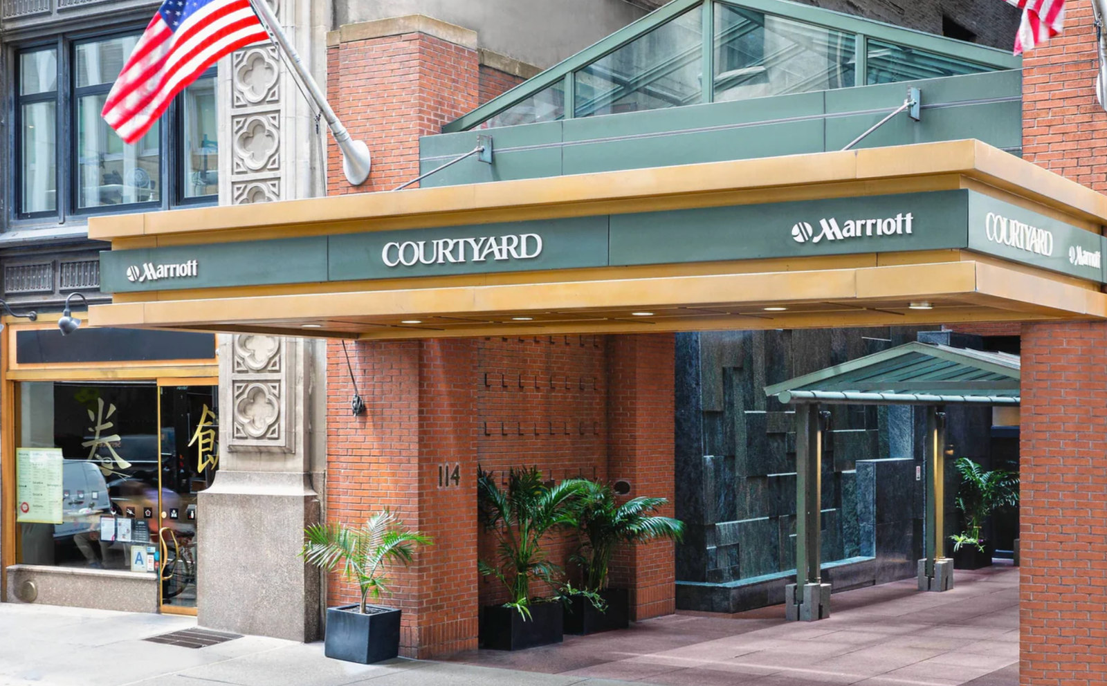 Courtyard by Marriott hotel entrance, Midtown Manhattan